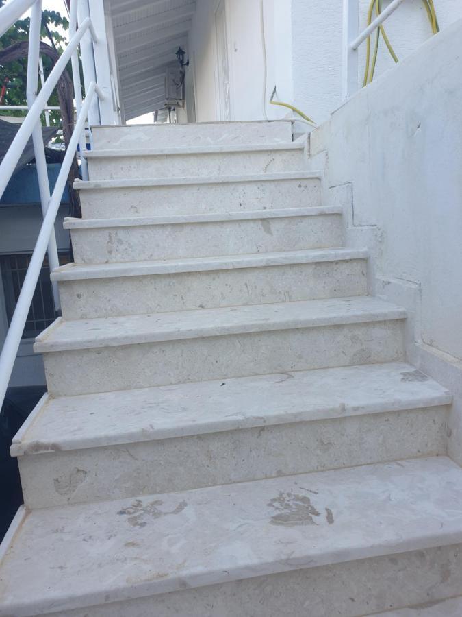 Maison d'hôtes Rosemary House à Saranda Extérieur photo